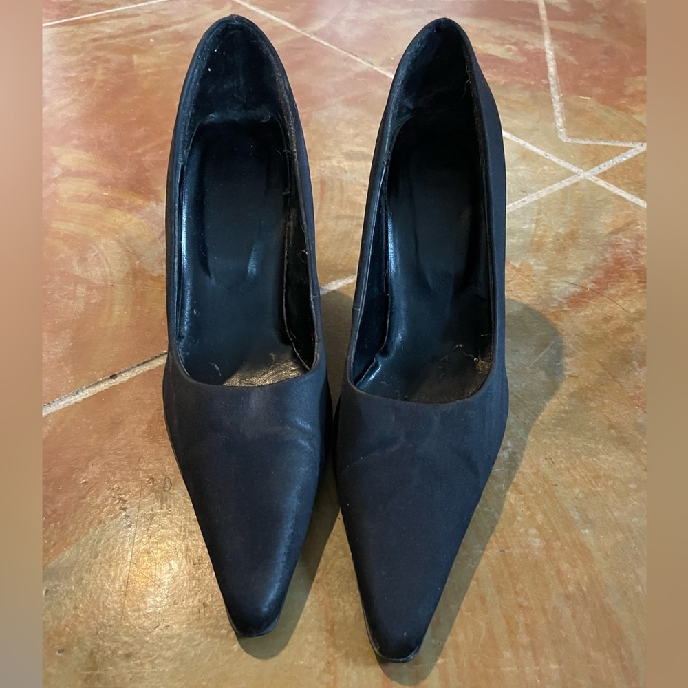 Black heels